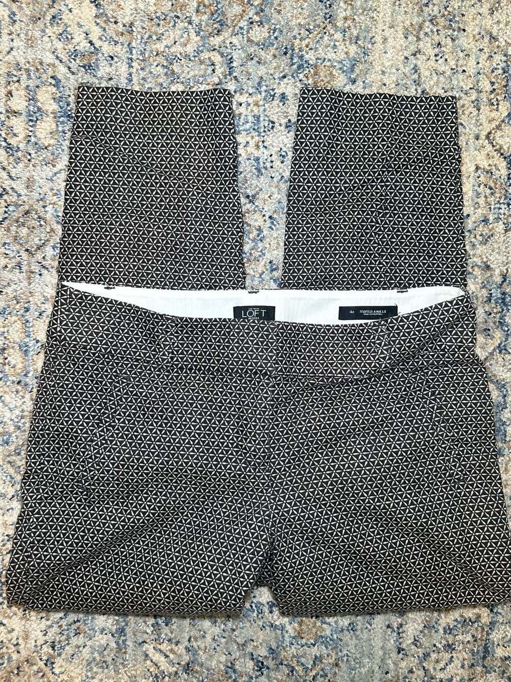 Ann Taylor Loft Marisa Ankle Pants Size 4P Black White Geometric Geo